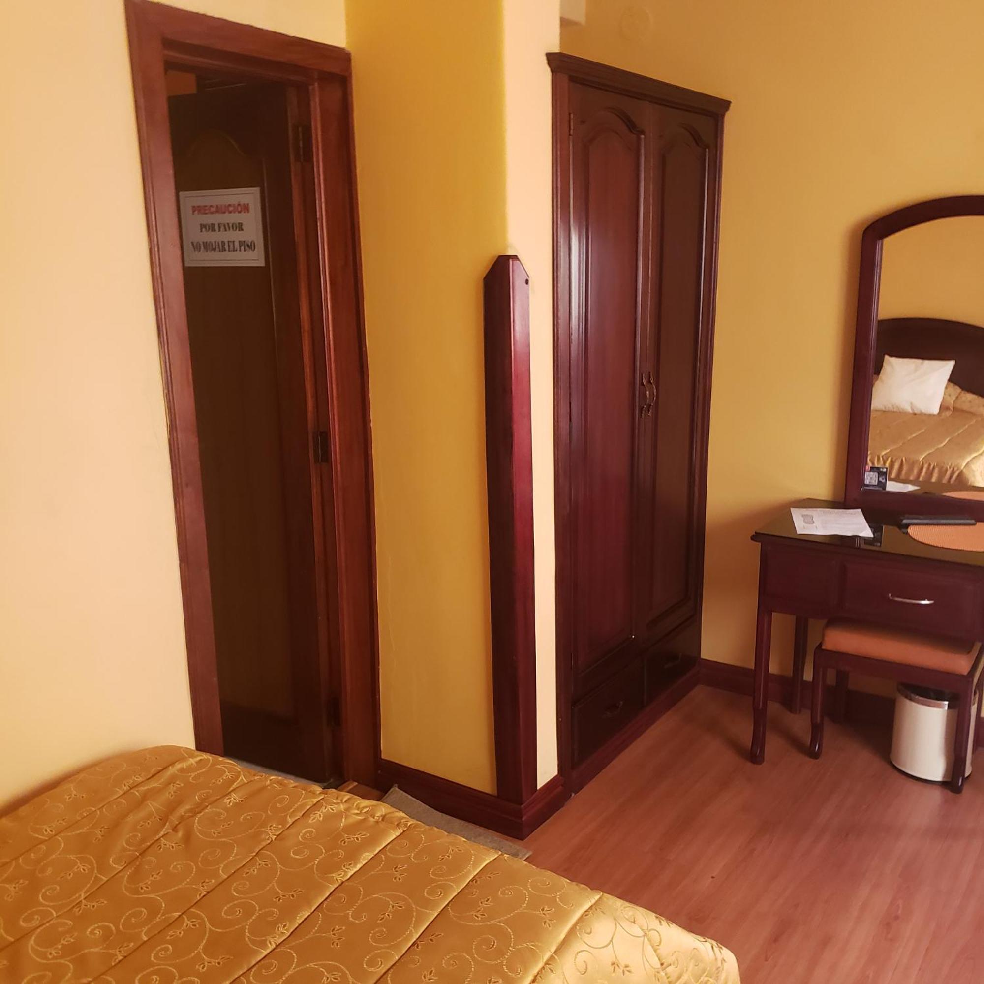 Lloresa Cuenca Room photo