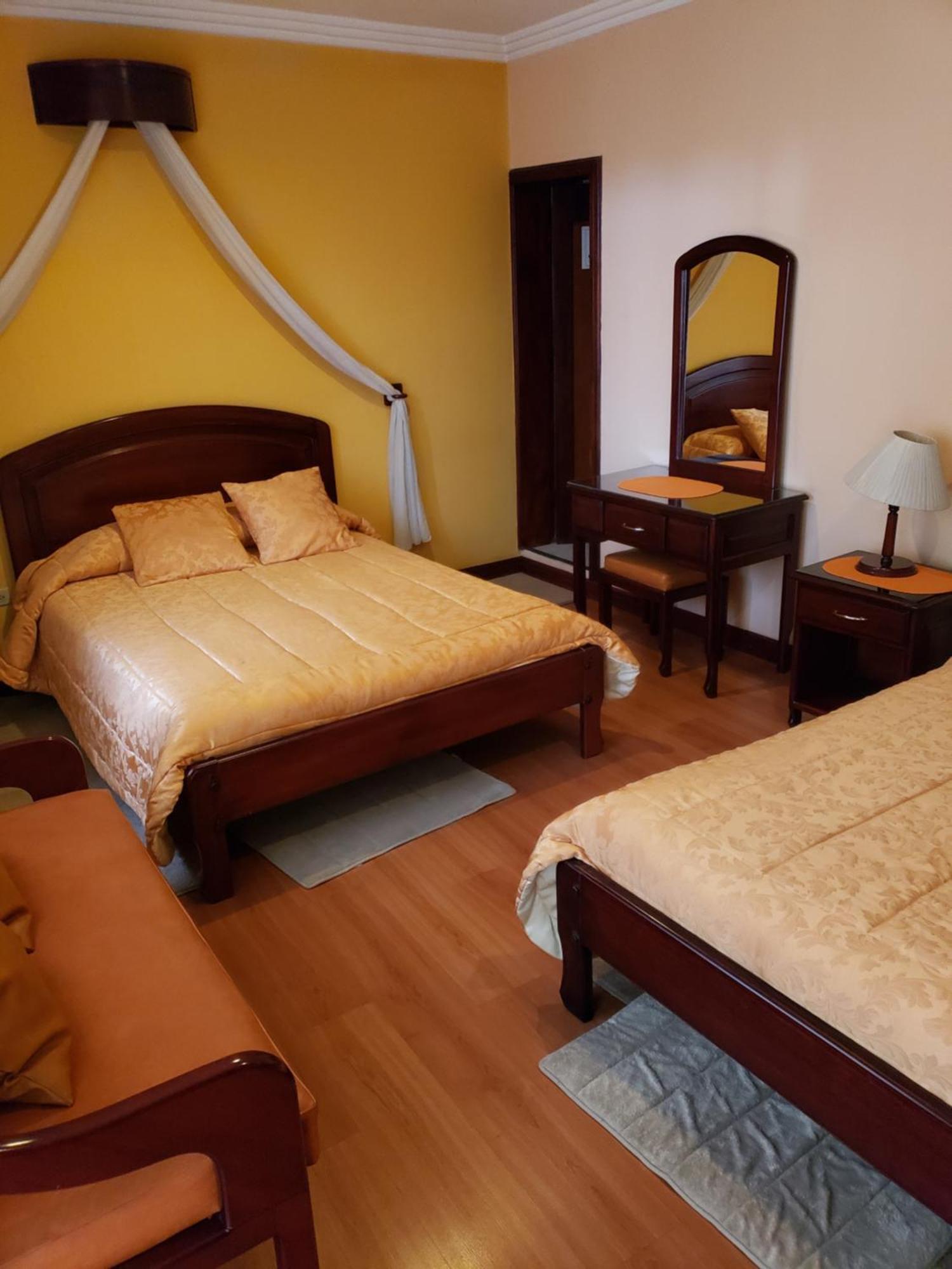 Lloresa Cuenca Room photo